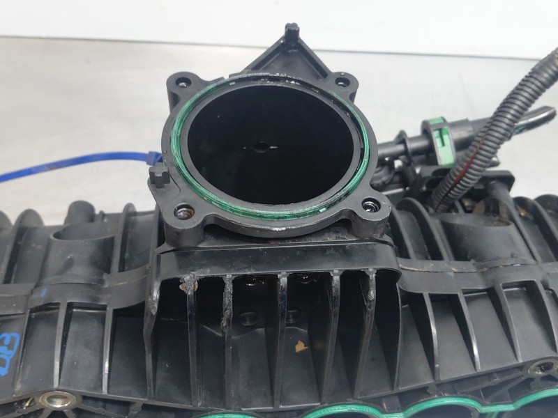 Recambio de colector admision para volvo xc60 inscription awd referencia OEM IAM 32257808  
