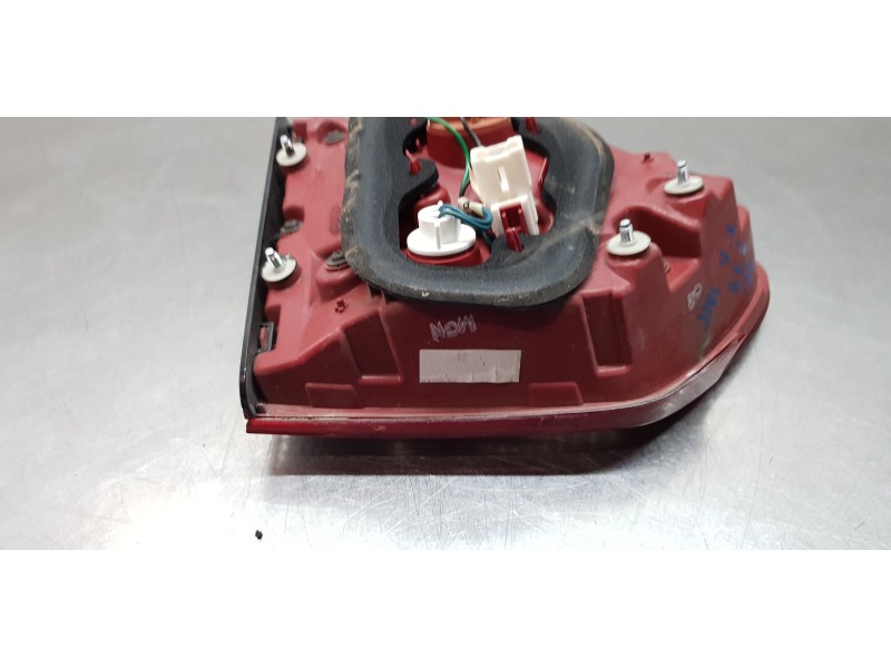 Recambio de piloto trasero derecho interior para kia carens ( ) basic referencia OEM IAM 92404A4500  