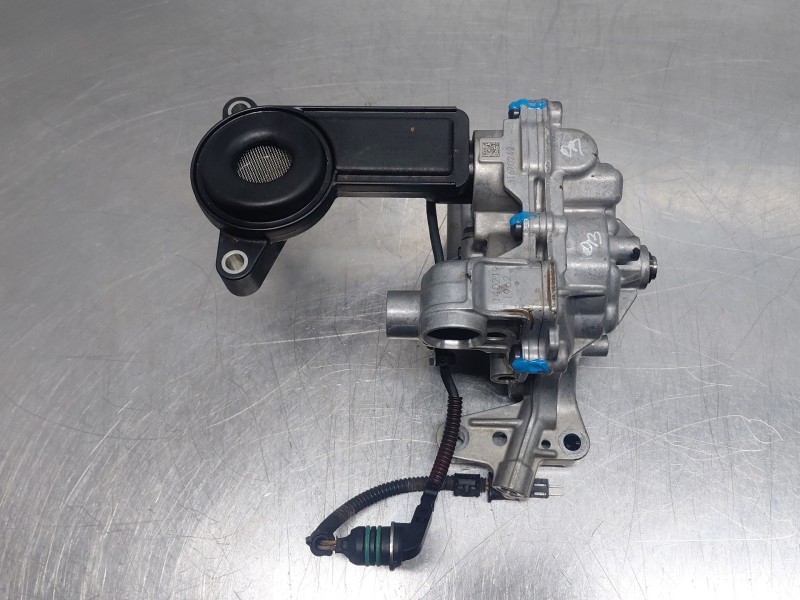 Recambio de bomba aceite para volvo xc60 inscription awd referencia OEM IAM 31670242  