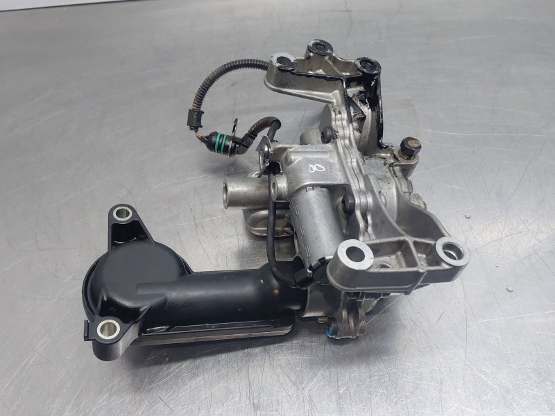 Recambio de bomba aceite para volvo xc60 inscription awd referencia OEM IAM 31670242  