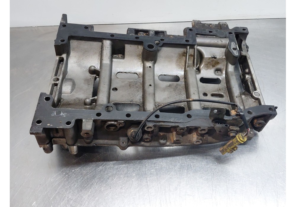 Recambio de sobrecarter para ford transit caja cerrada ´06 ft 330 k trend lkw referencia OEM IAM 2523677  