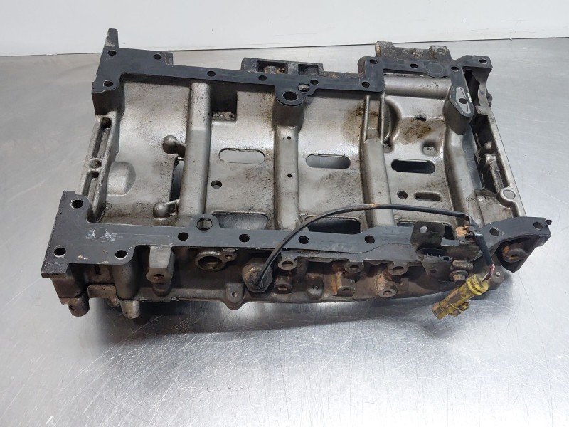 Recambio de sobrecarter para ford transit caja cerrada ´06 ft 330 k trend lkw referencia OEM IAM 2523677  
