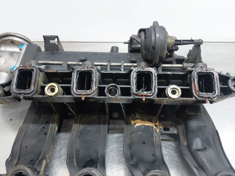 Recambio de colector admision para bmw serie 5 berlina (e60) 520d referencia OEM IAM 11617800577  