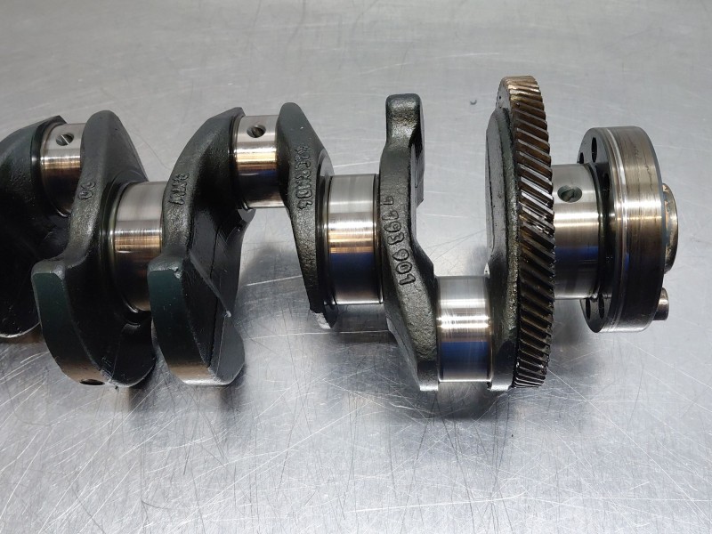 Recambio de cigueñal para bmw serie 5 berlina (e60) 520d referencia OEM IAM 11217807188  