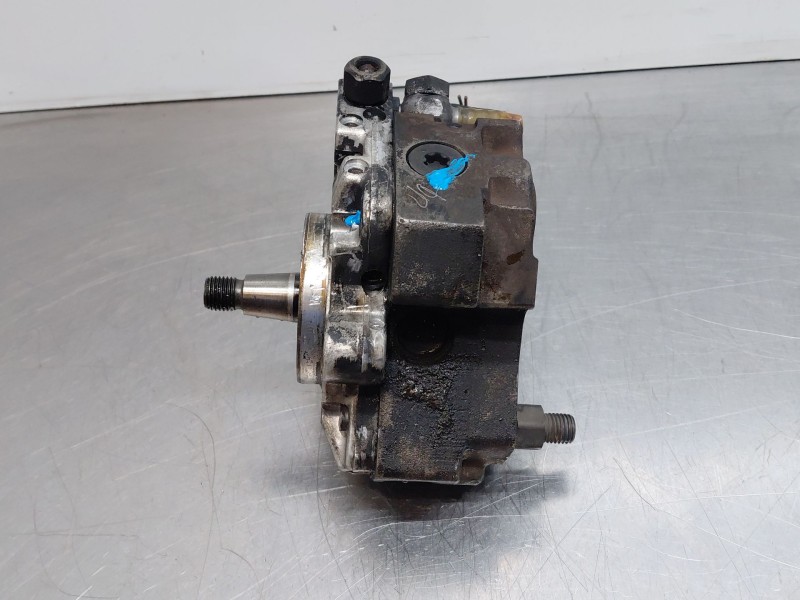 Recambio de bomba inyeccion para bmw serie 5 berlina (e60) 520d referencia OEM IAM 13518511824 0445010045 