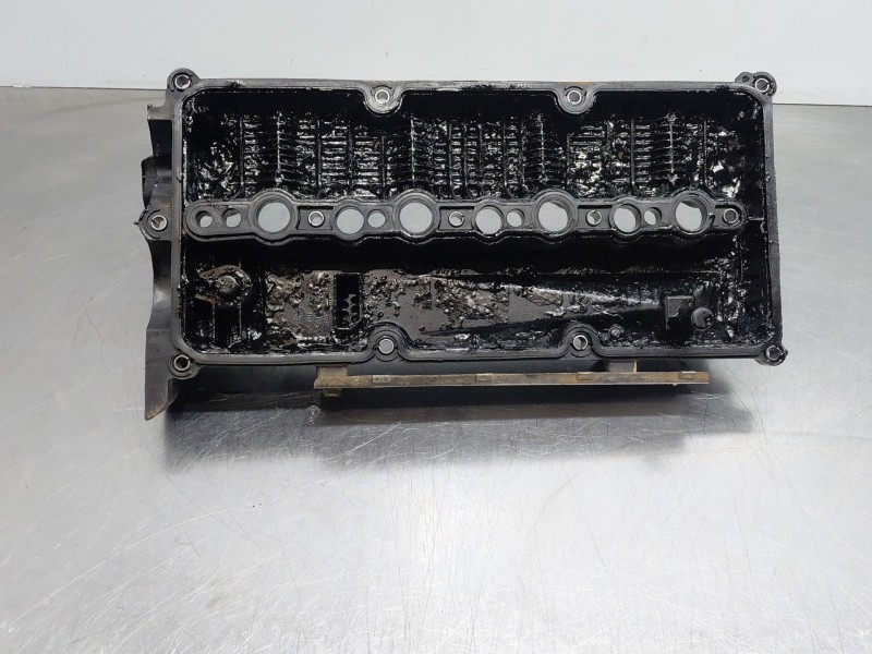 Recambio de tapa balancines para kia ceed sportswagon tech referencia OEM IAM 224102U010  