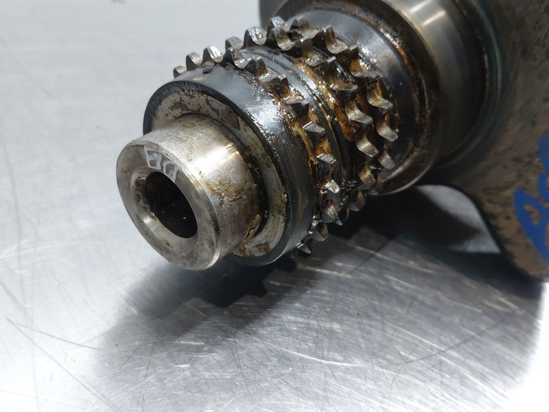Recambio de cigueñal para mercedes-benz clase cls (w219) 350 (219.356) referencia OEM IAM A2720300901  
