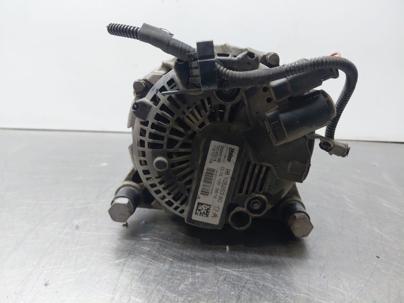 Recambio de alternador para peugeot 208 i (ca_, cc_) 1.6 hdi / bluehdi 75 referencia OEM IAM 9810525380  