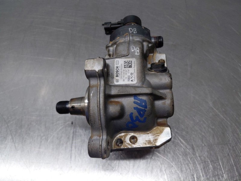 Recambio de bomba inyeccion para peugeot 3008 active referencia OEM IAM 9817903080 0445010761 