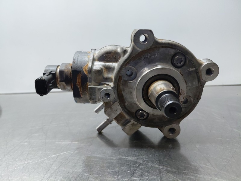 Recambio de bomba inyeccion para peugeot 3008 active referencia OEM IAM 9817903080 0445010761 