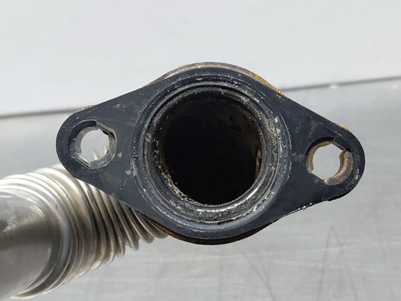 Recambio de enfriador egr para peugeot 3008 active referencia OEM IAM 9813050280  
