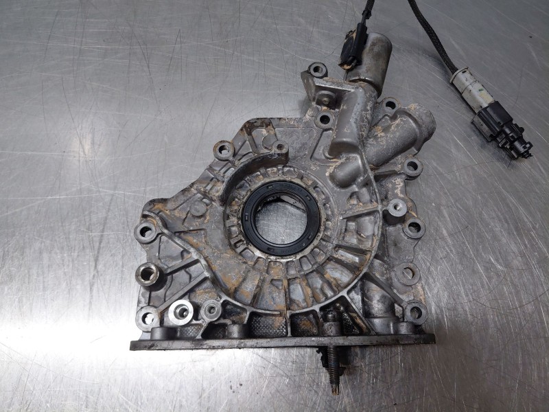 Recambio de bomba aceite para peugeot 3008 active referencia OEM IAM 9823740280  