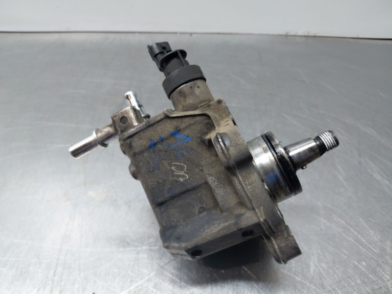 Recambio de bomba inyeccion para kia carens ( ) drive referencia OEM IAM 331002A600 0445010596 