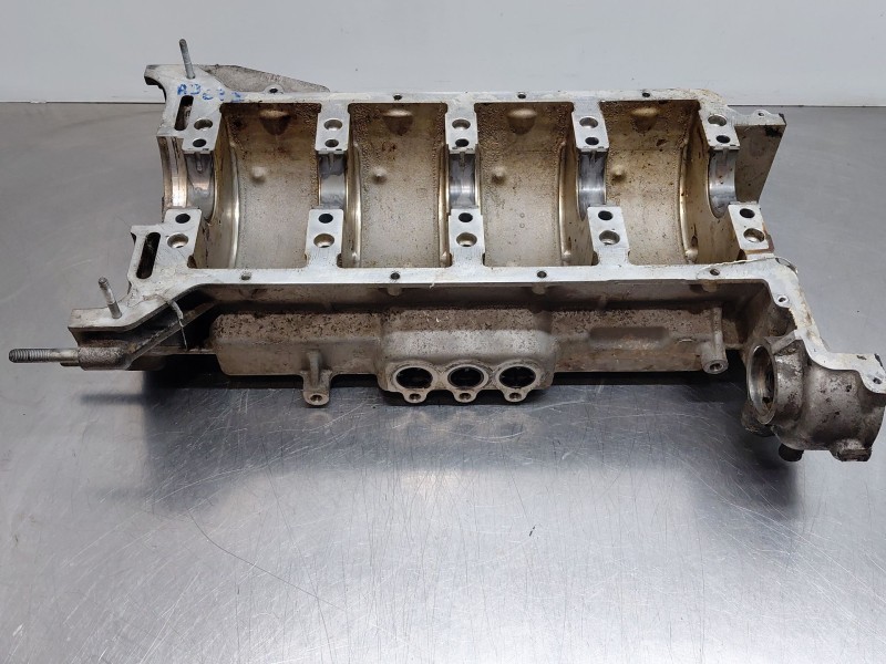 Recambio de carter para maserati quattroporte básico referencia OEM IAM 2196383  