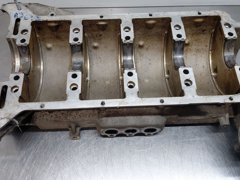 Recambio de carter para maserati quattroporte básico referencia OEM IAM 2196383  