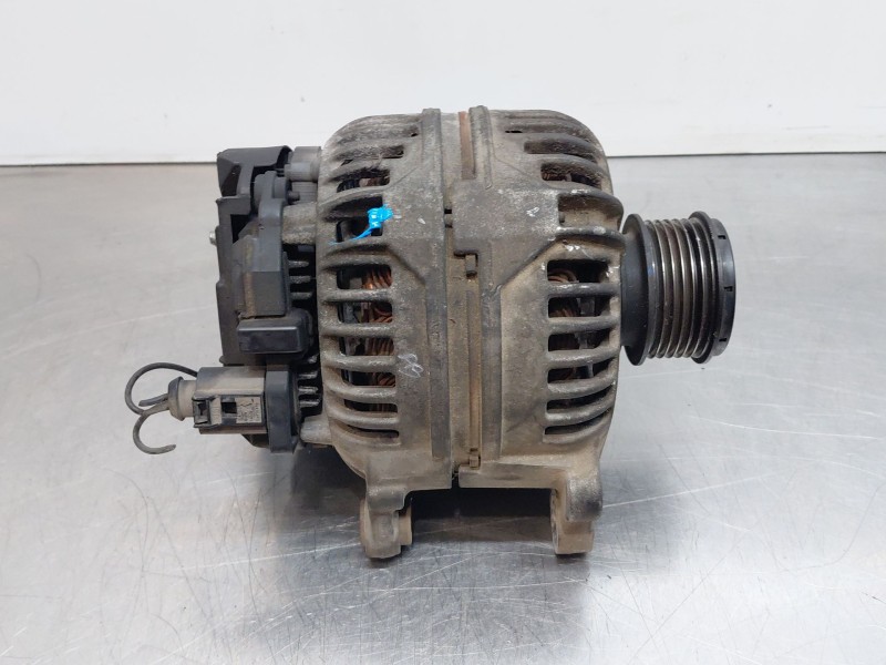 Recambio de alternador para audi a3 (8l1) 1.8 referencia OEM IAM 028903028E  