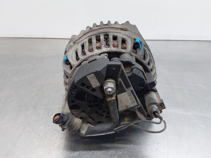 Recambio de alternador para audi a3 (8l1) 1.8 referencia OEM IAM 028903028E  