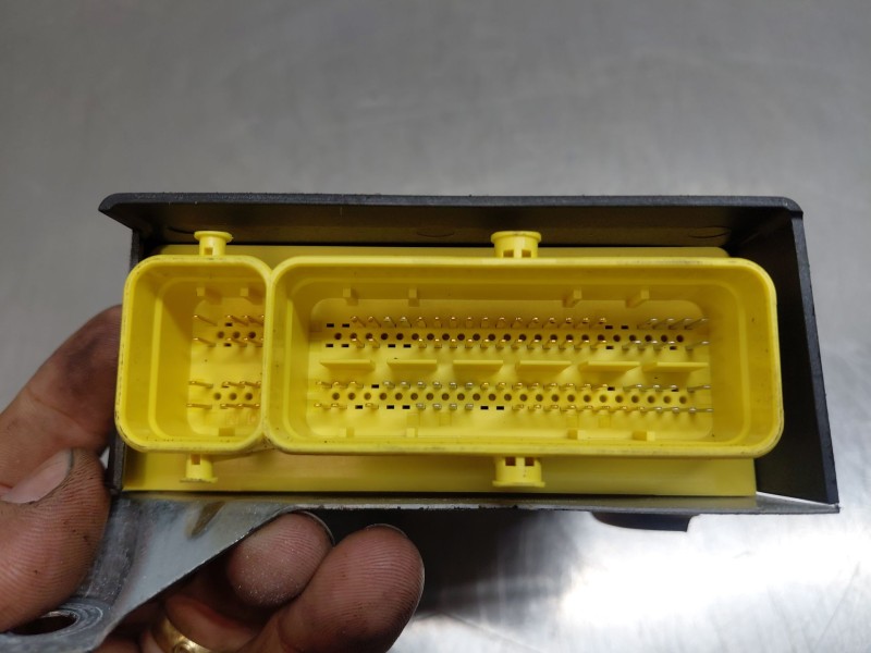 Recambio de centralita airbag para audi a4 avant (8w5) s line referencia OEM IAM   