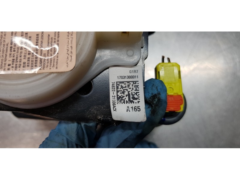 Recambio de cinturon seguridad delantero derecho para ssangyong rodius xdi limited referencia OEM IAM 7462221006ACX  