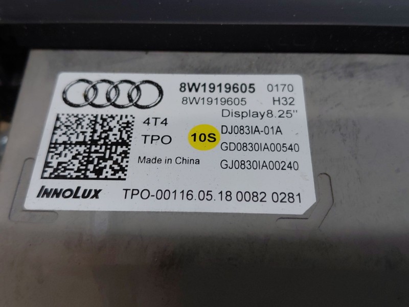 Recambio de pantalla multifuncion para audi a4 avant (8w5) s line referencia OEM IAM   