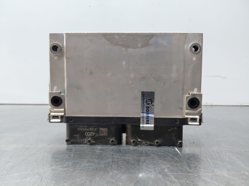 Recambio de centralita motor uce para kia stonic (ybcuv) drive referencia OEM IAM 3910608244 9001340200KE 