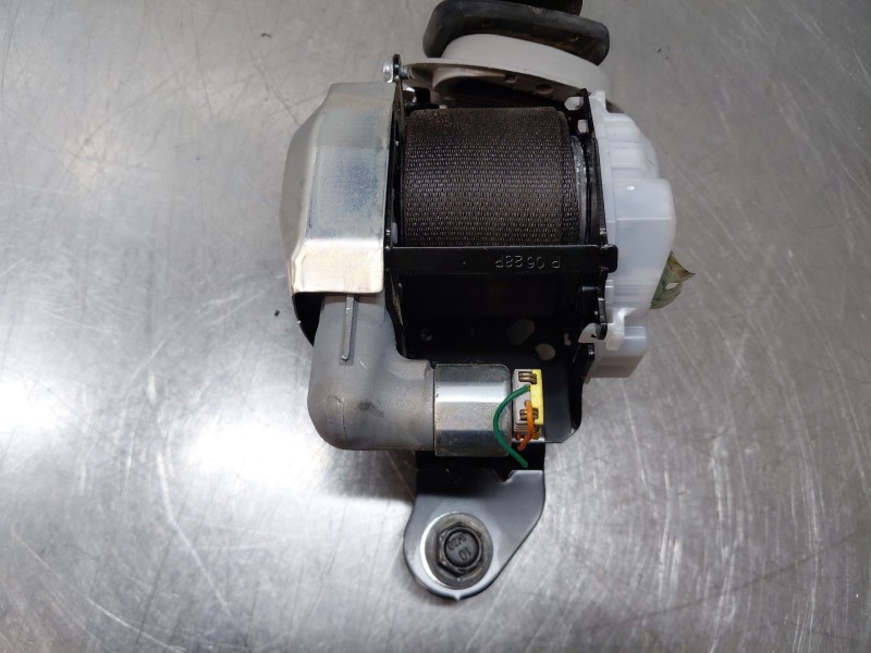 Recambio de cinturon seguridad trasero derecho para kia stonic (ybcuv) drive referencia OEM IAM 89880H8200WK  