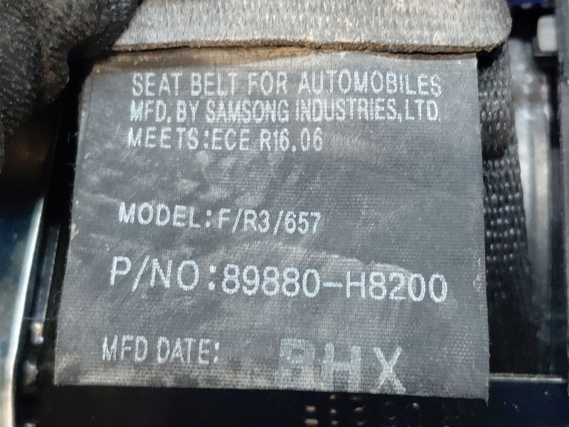 Recambio de cinturon seguridad trasero derecho para kia stonic (ybcuv) drive referencia OEM IAM 89880H8200WK  