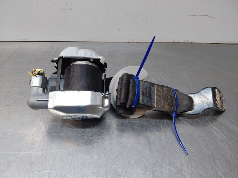 Recambio de cinturon seguridad trasero izquierdo para kia stonic (ybcuv) drive referencia OEM IAM 89870H8200WK  