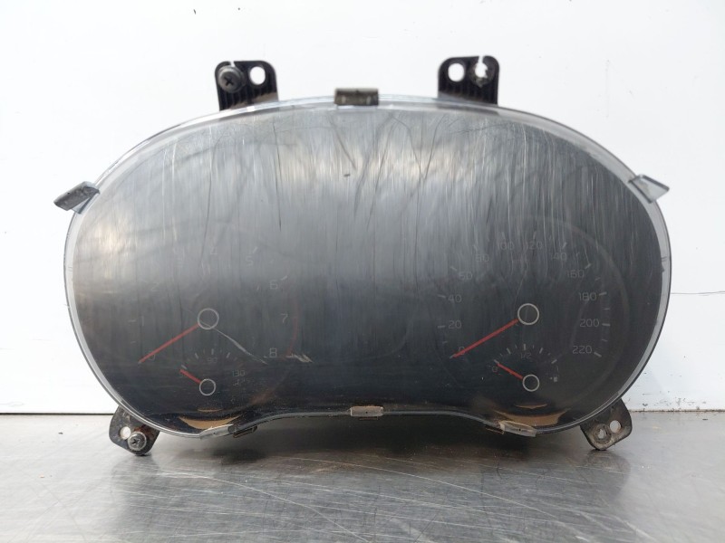 Recambio de cuadro instrumentos para kia stonic (ybcuv) drive referencia OEM IAM 94003H8550  