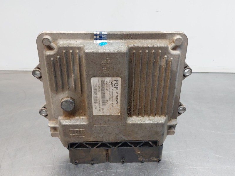 Recambio de centralita motor uce para fiat punto (199) dynamic referencia OEM IAM 51781569 MJD6F3P7 