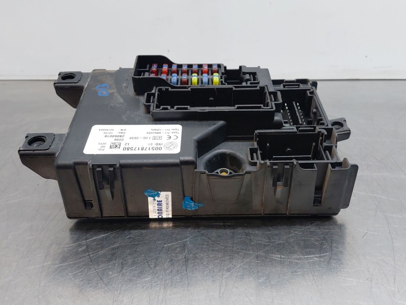 Recambio de modulo confort para fiat punto (199) dynamic referencia OEM IAM 00517817580  