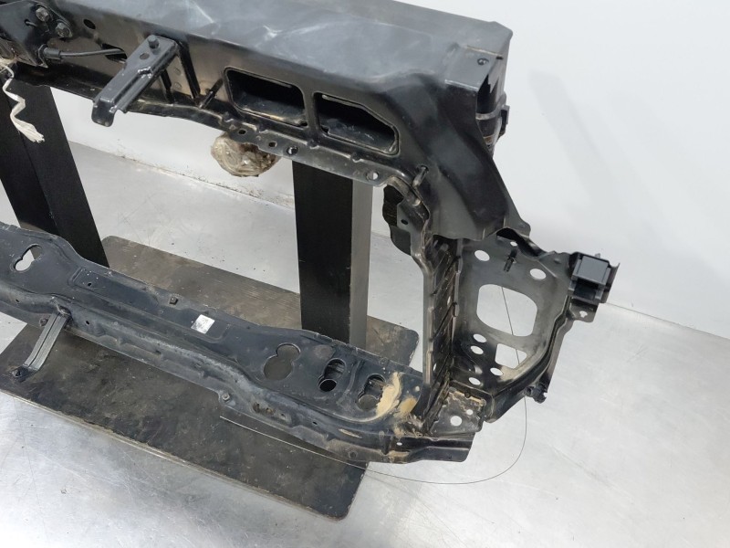 Recambio de panel frontal para kia stonic (ybcuv) drive referencia OEM IAM 64101H8400  