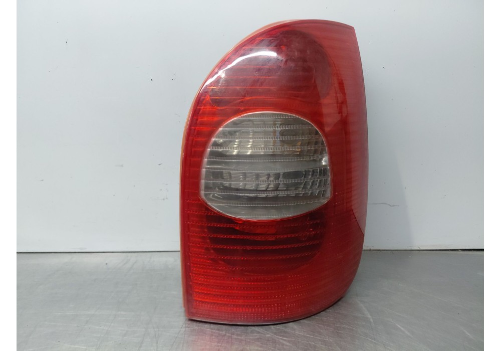 Recambio de piloto trasero derecho para citroën xsara picasso (n68) 1.6 hdi referencia OEM IAM 6351T2 9650005780 