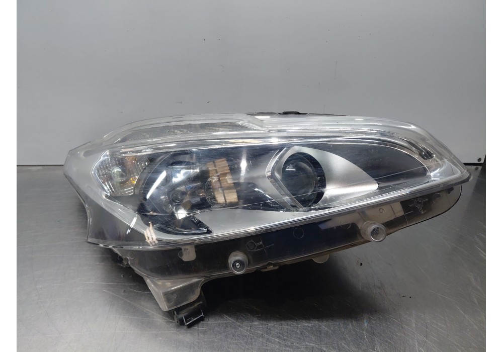 Recambio de faro derecho para peugeot 208 i (ca_, cc_) 1.6 hdi / bluehdi 75 referencia OEM IAM 9810805880  