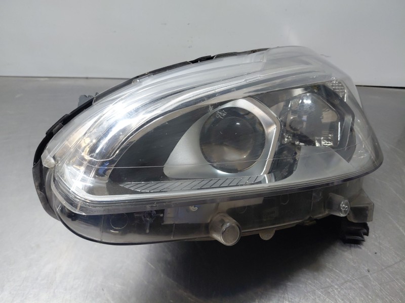 Recambio de faro izquierdo para peugeot 208 i (ca_, cc_) 1.6 hdi / bluehdi 75 referencia OEM IAM 9810805780  