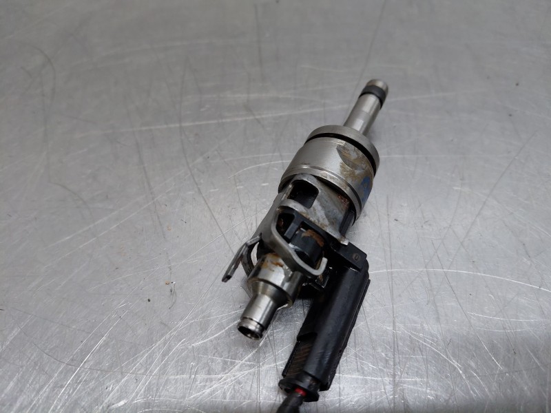 Recambio de inyector para volvo xc60 inscription awd referencia OEM IAM 32140134  