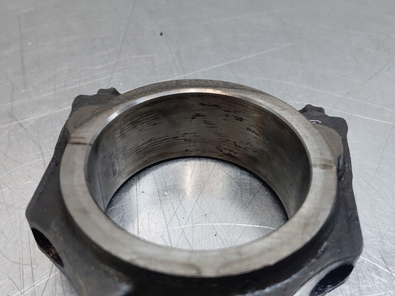 Recambio de biela para ford transit caja cerrada ´06 ft 330 k trend lkw referencia OEM IAM 2096250  