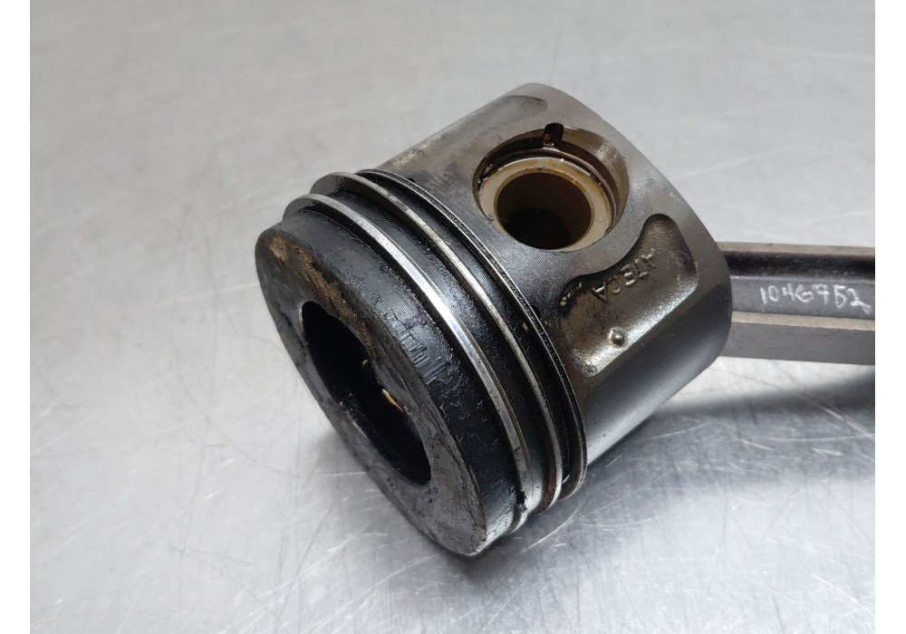 Recambio de biela para ford transit caja cerrada ´06 ft 330 k trend lkw referencia OEM IAM 2096250  