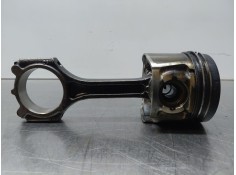 Recambio de biela para kia carens ( ) drive referencia OEM IAM 235102A300  