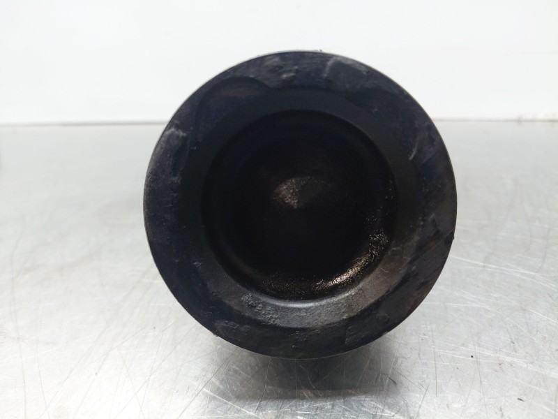 Recambio de biela para kia carens ( ) drive referencia OEM IAM 235102A300  