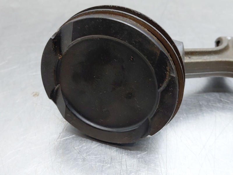 Recambio de biela para volvo xc60 inscription awd referencia OEM IAM 31401957  