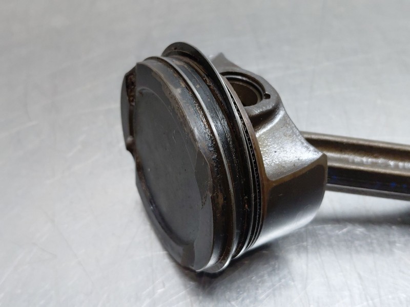 Recambio de biela para volvo xc60 inscription awd referencia OEM IAM 31401957  
