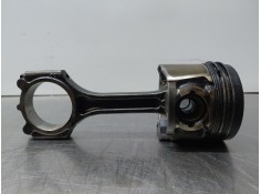 Recambio de biela para kia carens ( ) drive referencia OEM IAM 235102A300  