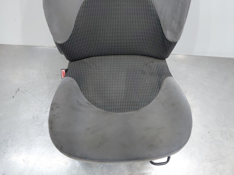 Recambio de asiento delantero izquierdo para citroën xsara picasso (n68) 1.6 hdi referencia OEM IAM 8852H2 8845NY 