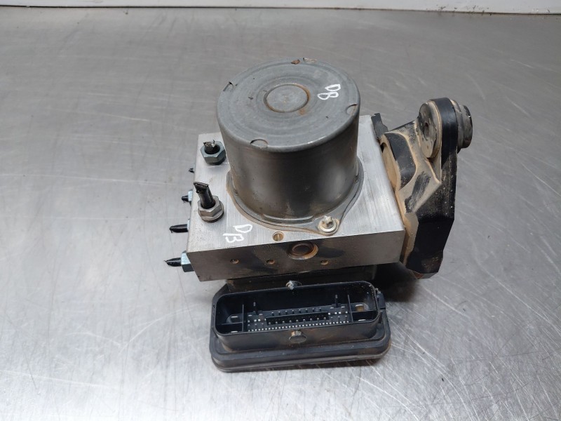Recambio de abs para audi a4 avant (8w5) s line referencia OEM IAM   