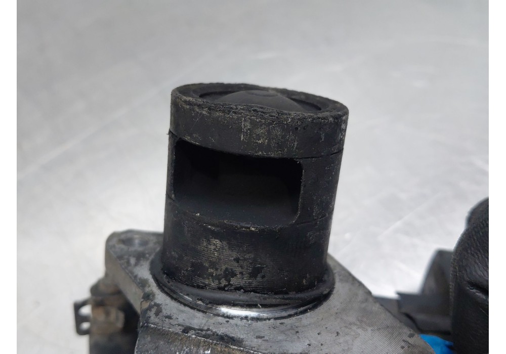 Recambio de valvula egr para saab 9-3 (ys3f, e79, d79, d75) 2.2 tid referencia OEM IAM   