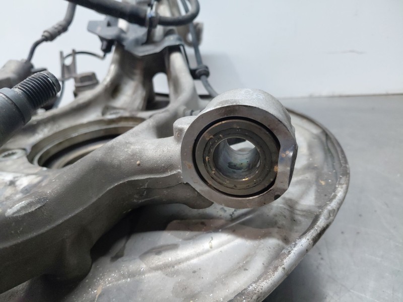 Recambio de mangueta delantera izquierda para audi a4 avant (8w5) s line referencia OEM IAM   
