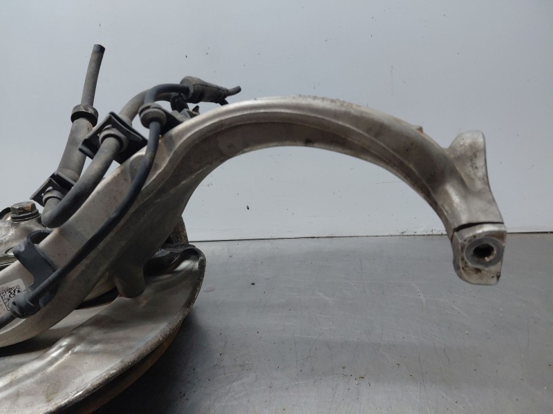 Recambio de mangueta delantera izquierda para audi a4 avant (8w5) s line referencia OEM IAM   