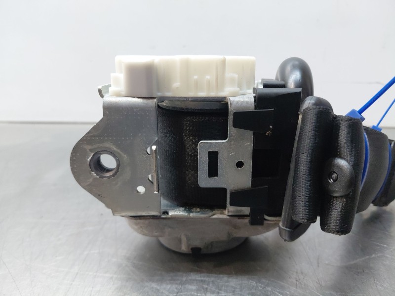 Recambio de cinturon seguridad trasero derecho para audi a4 avant (8w5) s line referencia OEM IAM   