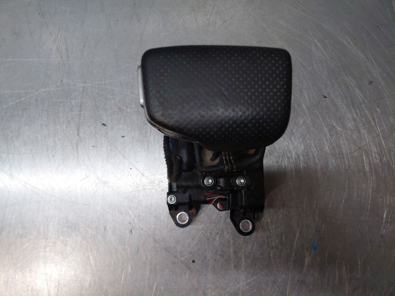Recambio de palanca cambio para audi a4 avant (8w5) s line referencia OEM IAM   